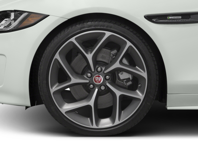2017 Jaguar XE 25t Premium