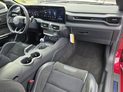 2025 Ford Mustang Dark Horse