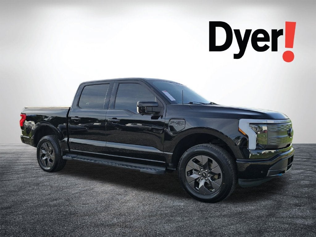 2023 Ford F-150 Lightning Lariat