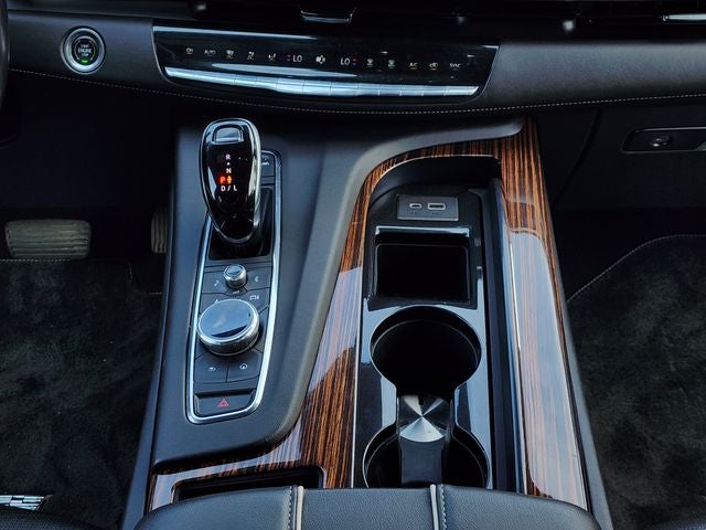 2022 Cadillac Escalade ESV Premium