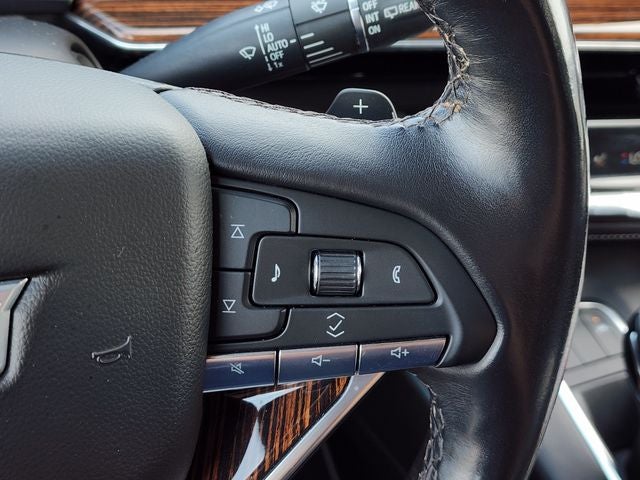 2022 Cadillac Escalade ESV Premium