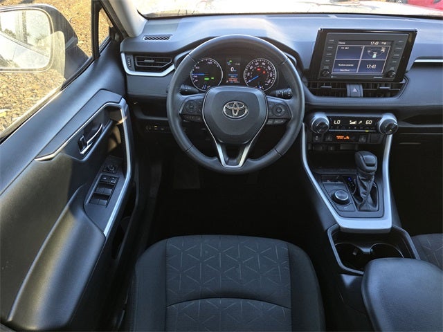 2021 Toyota RAV4 Hybrid XLE