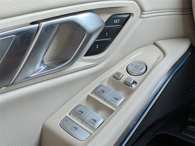 2025 BMW 3 Series 330i