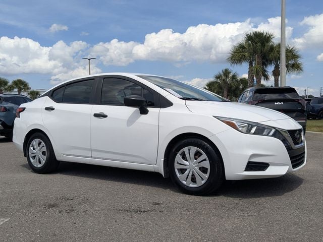 2020 Nissan Versa 1.6 S