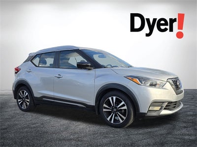 2020 Nissan Kicks SR