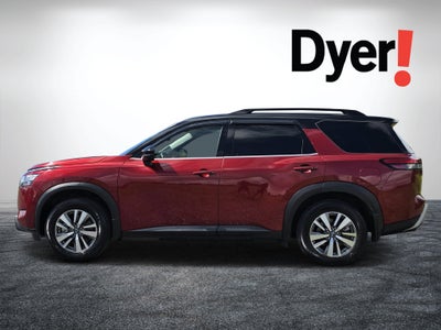2022 Nissan Pathfinder SL