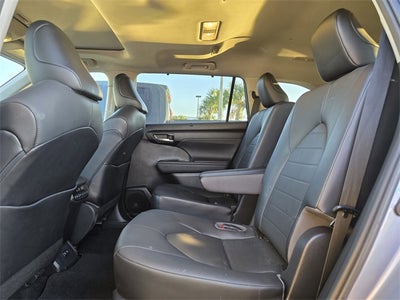 2020 Toyota Highlander XLE