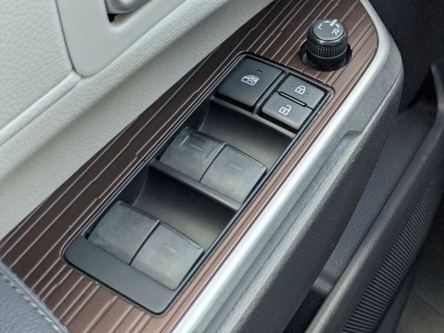 2021 Toyota Sienna XLE 7 Passenger