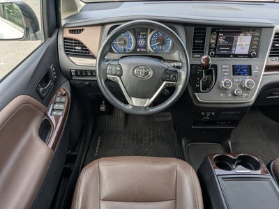 2020 Toyota Sienna Limited Premium