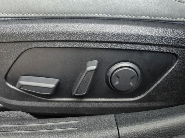 2022 Kia K5 EX