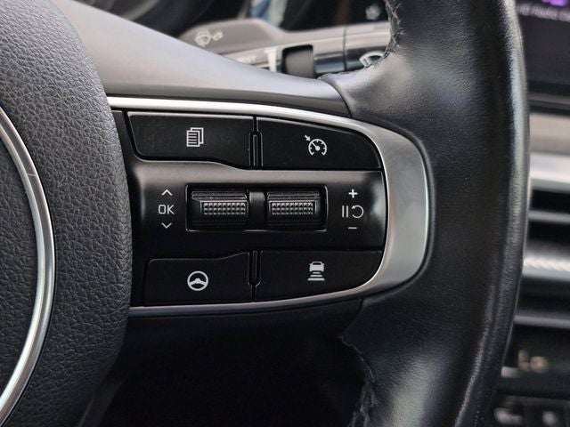 2022 Kia K5 EX