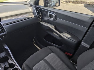2022 Kia Sorento LX