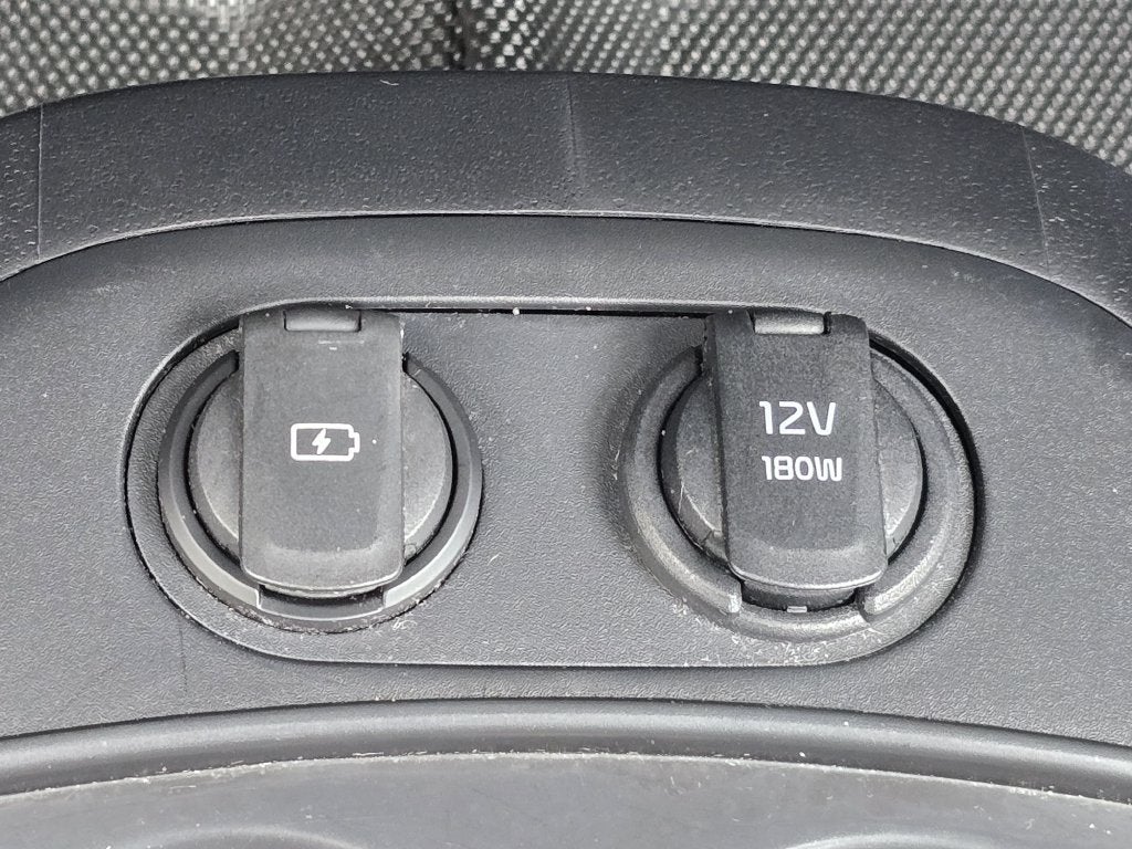 2024 Kia EV6 Light