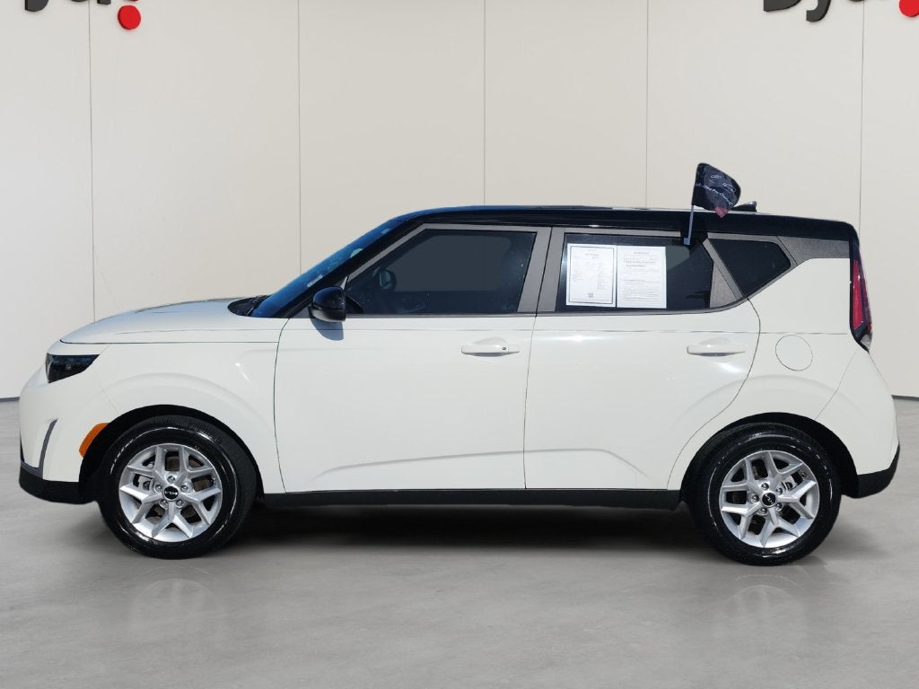 2024 Kia Soul S