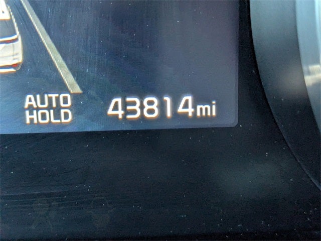 2023 Kia Carnival LX