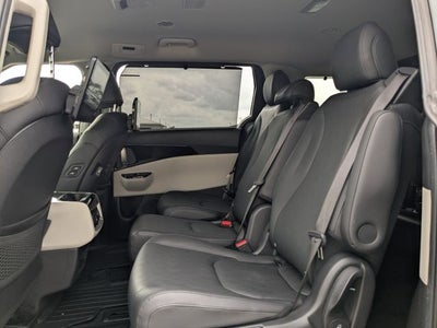 2022 Kia Carnival SX