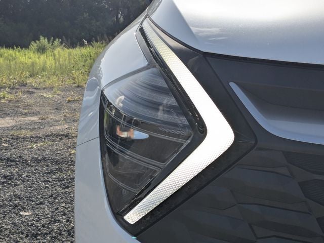 2025 Kia Sportage Hybrid LX