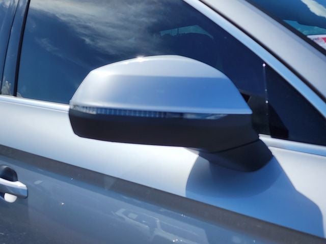 2022 Audi Q5 40 Premium Plus quattro
