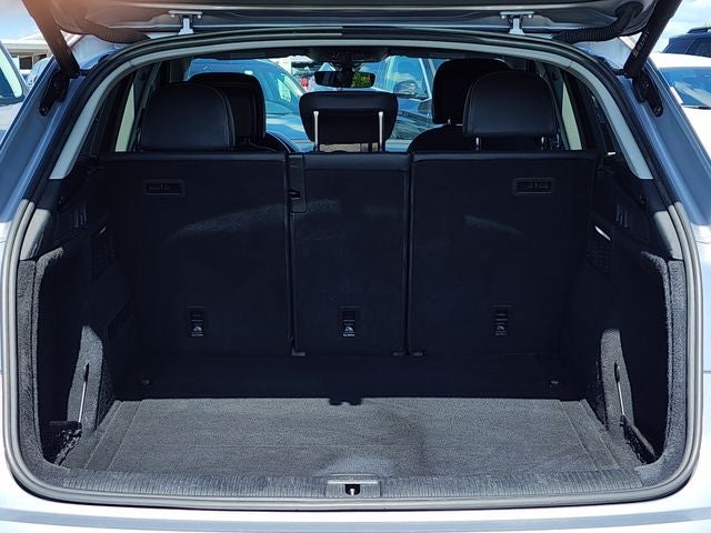 2022 Audi Q5 40 Premium Plus quattro