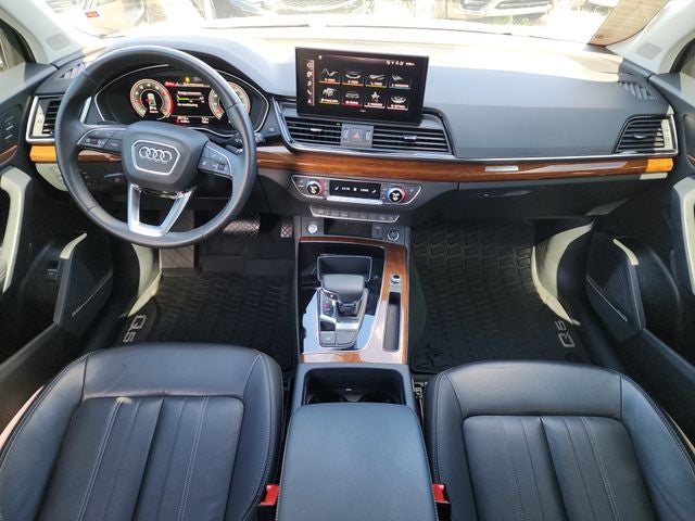 2022 Audi Q5 40 Premium Plus quattro