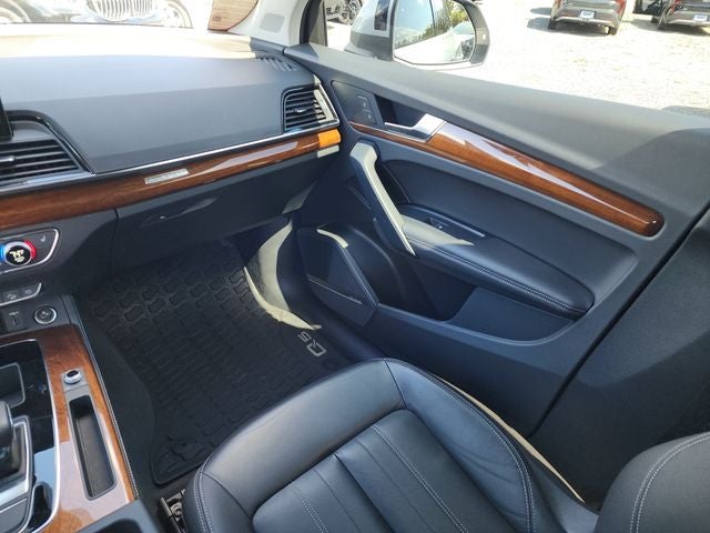 2022 Audi Q5 40 Premium Plus quattro