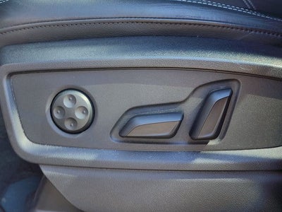 2022 Audi Q5 40 Premium Plus quattro