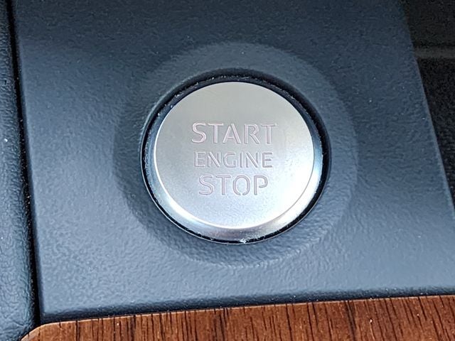 2022 Audi Q5 40 Premium Plus quattro