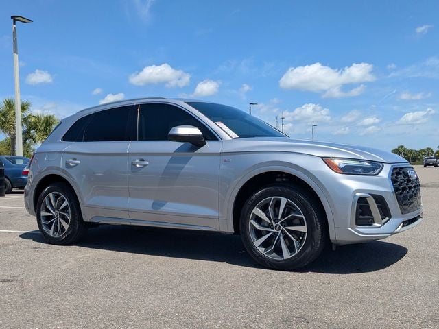 2022 Audi Q5 45 S line Premium quattro
