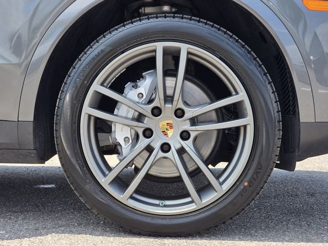 2020 Porsche Cayenne Base