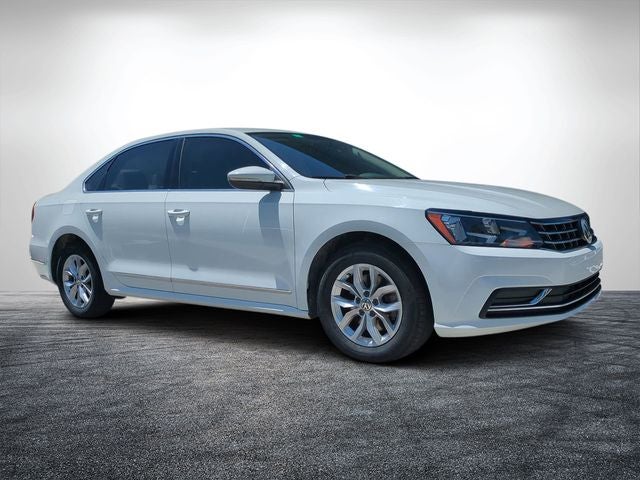 2017 Volkswagen Passat