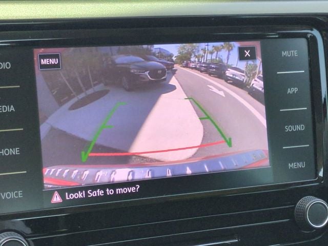 2022 Volkswagen Passat 2.0T SE