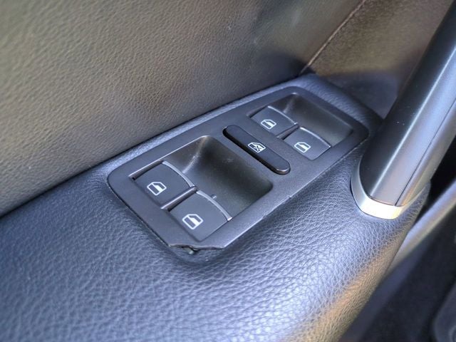 2022 Volkswagen Passat 2.0T SE