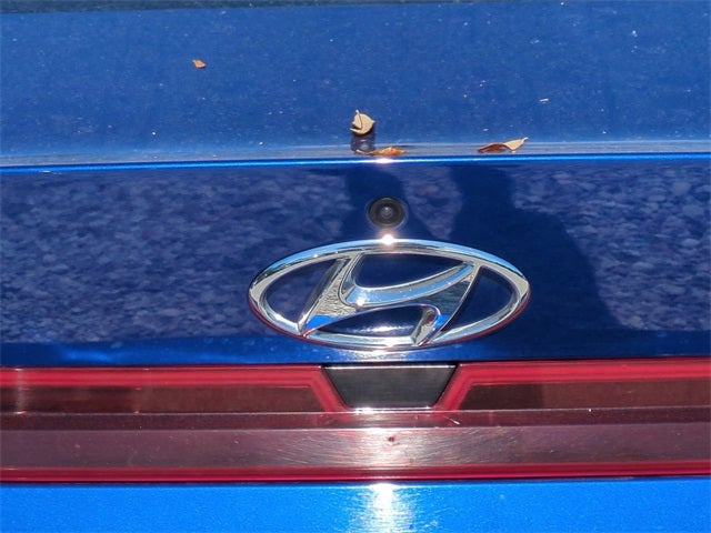 2021 Hyundai Elantra SE