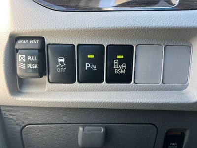 2017 Toyota Sienna XLE 7 Passenger