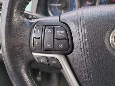 2017 Toyota Sienna XLE 7 Passenger