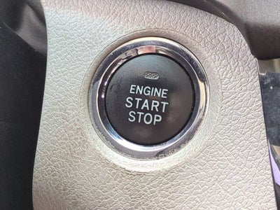 2017 Toyota Sienna XLE 7 Passenger