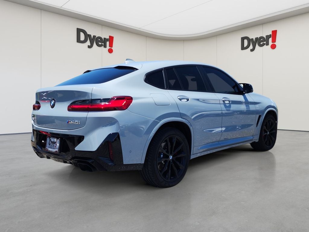2023 BMW X4 M40i
