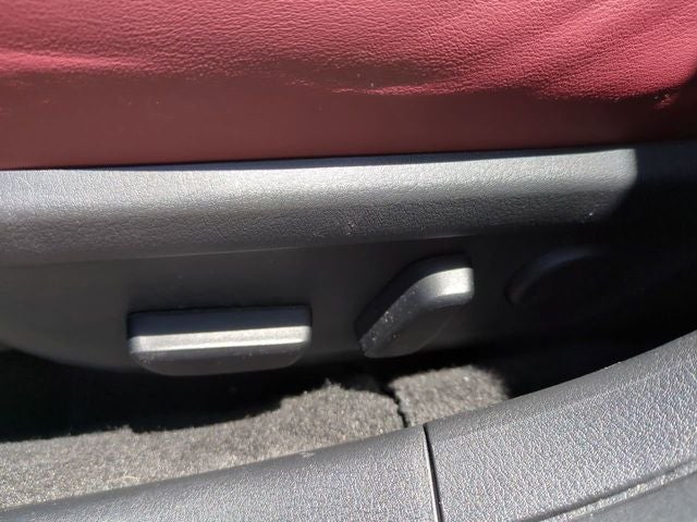 2024 Mazda Mazda3 2.5 S Carbon Edition