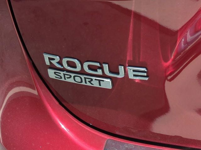 2022 Nissan Rogue Sport SV