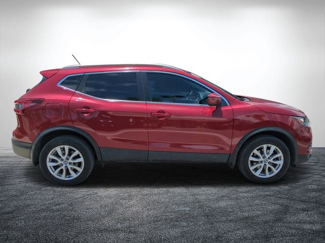 2022 Nissan Rogue Sport SV