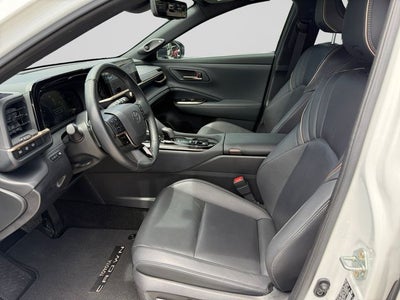 2025 Toyota Crown Signia Limited