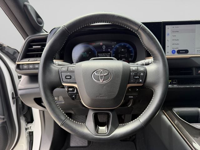 2025 Toyota Crown Signia Limited