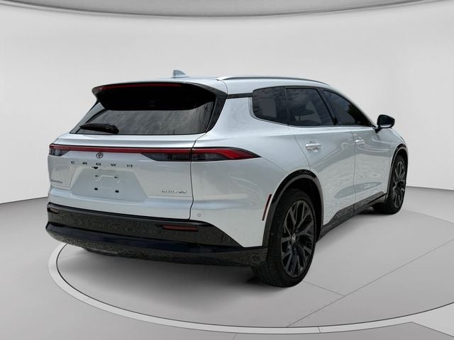 2025 Toyota Crown Signia Limited