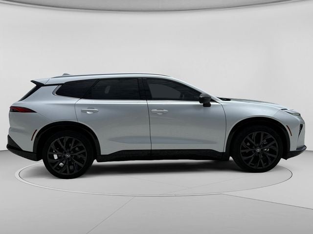 2025 Toyota Crown Signia Limited