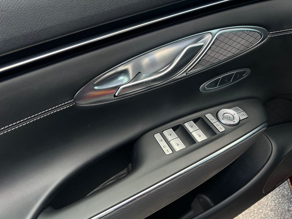 2022 Genesis GV70 2.5T