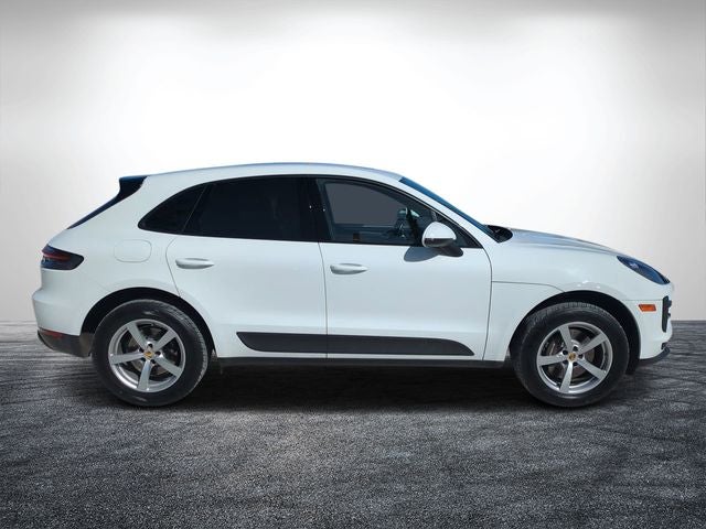 2021 Porsche Macan Base