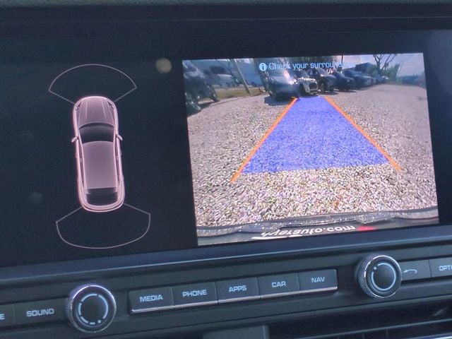 2021 Porsche Macan Base