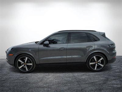 2024 Porsche Cayenne Base