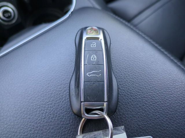 2020 Porsche Cayenne Base