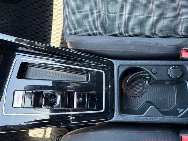 2024 Volkswagen Golf GTI 2.0T S